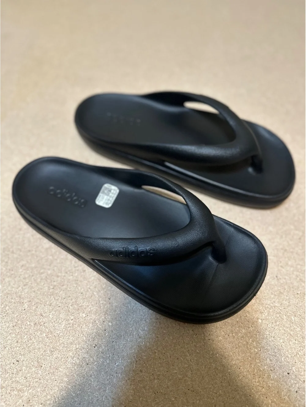 adidas Adilette Lumia Flip Flops Black Men’s Size 8 JR9715 Comfort Sandals
